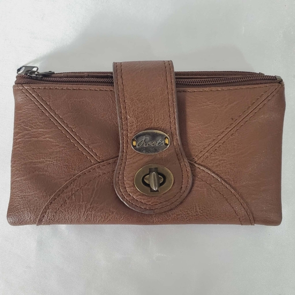 Vintage Roots Brown Soft Leather Wallet - Picture 2 of 11